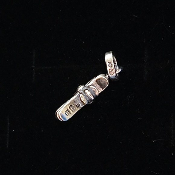 Chrome Hearts Babyfat cross earring - Picture 3 of 4